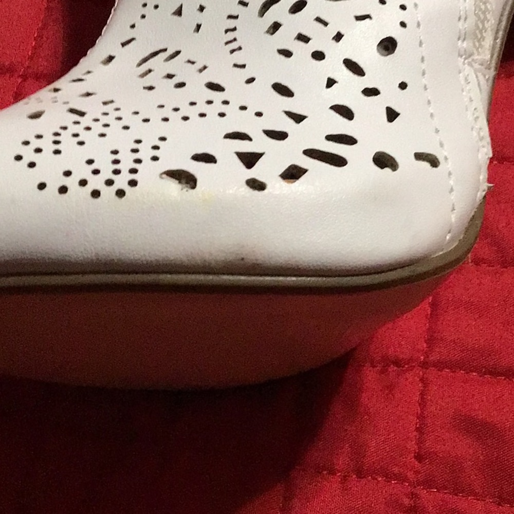 Forever Sandals - Picture 10 of 10